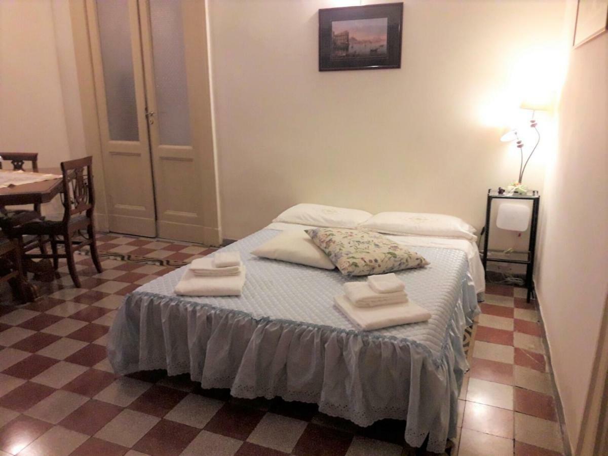 Casa Lillina A Toledo , Near Piazza Del Plebiscito Apartment Napoli Exterior foto