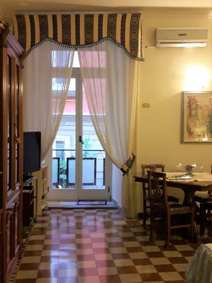 Casa Lillina A Toledo , Near Piazza Del Plebiscito Apartment Napoli Exterior foto